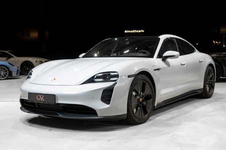 Porsche  Taycan GTS 